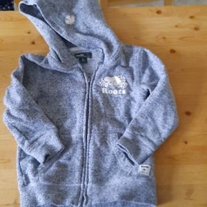 Boy's Roots sweatshirt